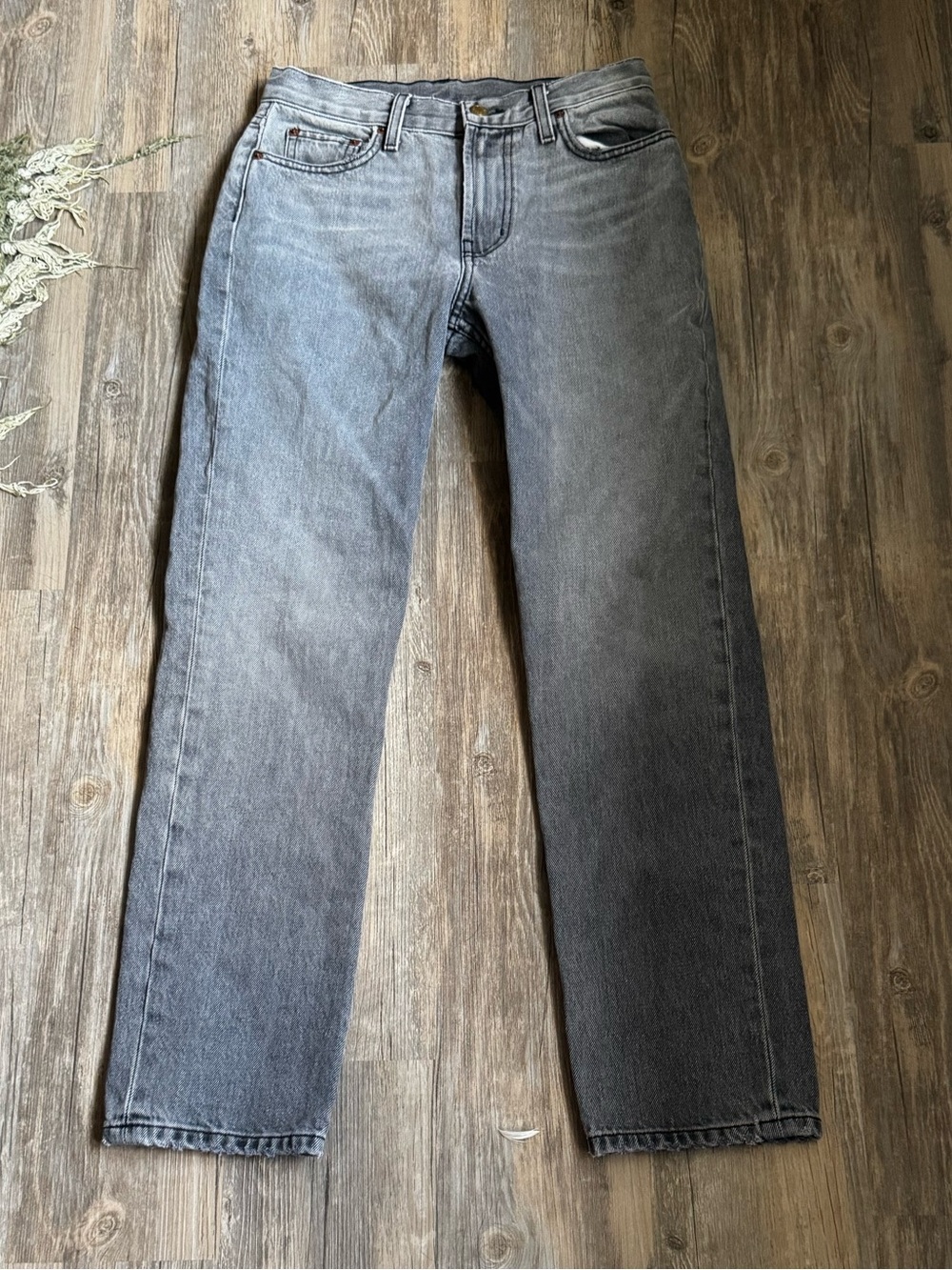 B Sides The Arts Straight Leg Jeans in Tracing Grey